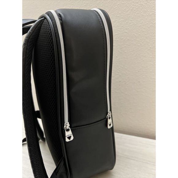 Guess Los Angeles KAMRI Travel Laptop Backpack Black Signature Embossed NWT - Picture 15 of 15